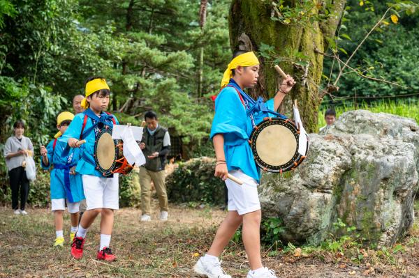 畑野の薦田踊り