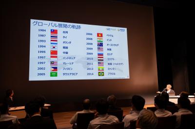 ユニ・チャーム　高原社長