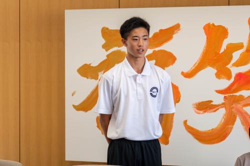 意気込みを語る主将