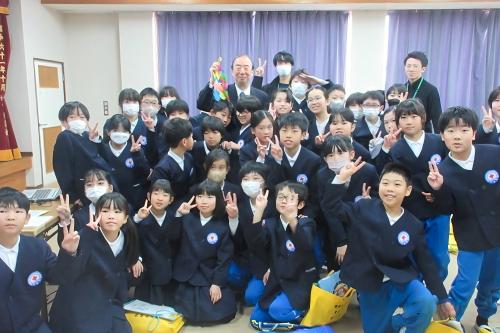 手つなぎ①