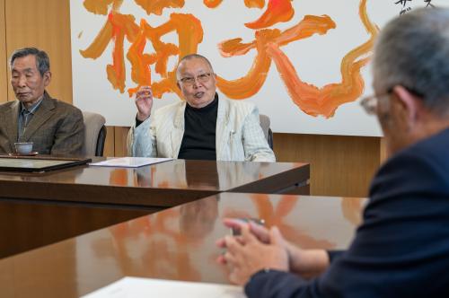 歓談の様子　大西会長