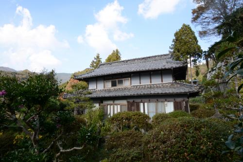 真鍋博士生家