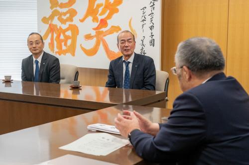 寄贈式の様子