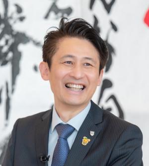 講師服部氏