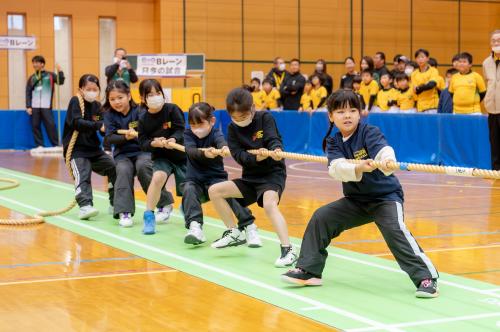 綱引き大会の様子
