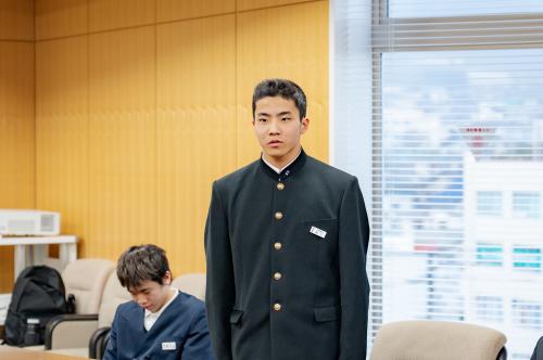 意気込みを語る選手