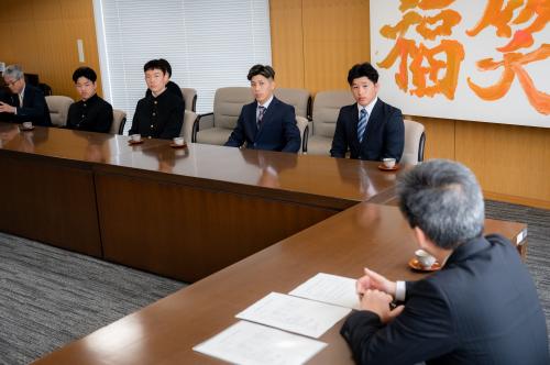 表敬訪問の様子