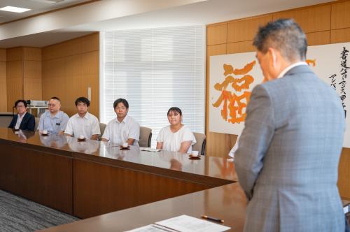 市長激励