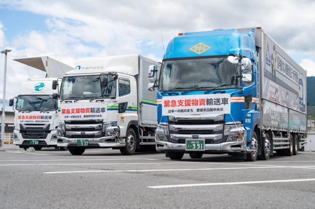 大型トラック