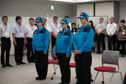 派遣職員