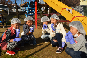 写真3：みしま児童センターもちつき大会の様子