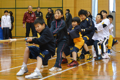 写真：第13回四国中央市綱引大会