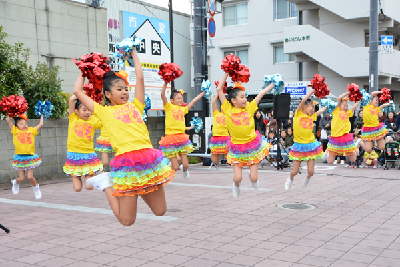 写真：キッズチアダンス