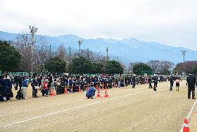 写真：応援にかけつけた家族やチームメイト