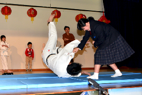 写真：柔道体験の様子