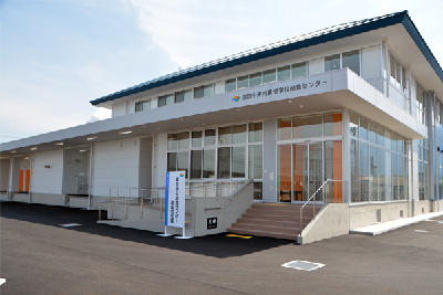 写真：東部学校給食センターの外観