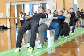 綱引大会の様子の画像3