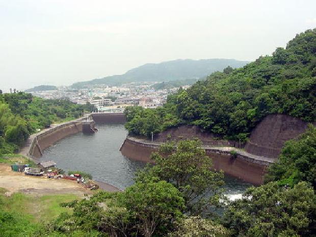 新池調整池の画像