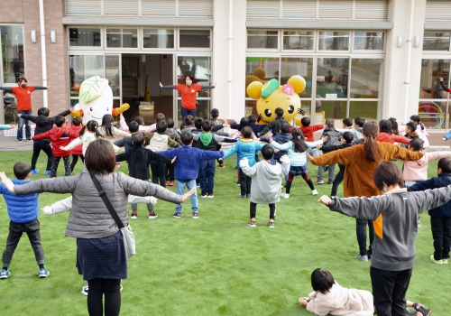 カノンの歌と踊り