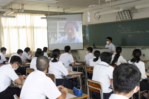 画像：川之江先輩塾の様子