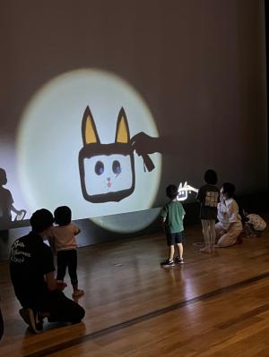 ひかりであそぶ